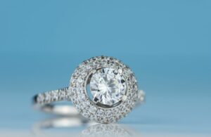 A Radiant Cut Diamond with Halo for Your Engagement Ring