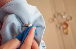 Ultimate Guide to Cleaning Jewelry | Tips for Clean Jewelry