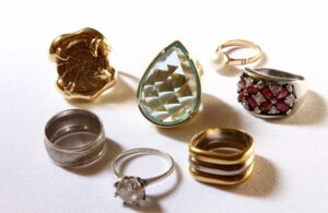 Vintage Jewelry in Salem, Oregon: Accurate Precious Metals